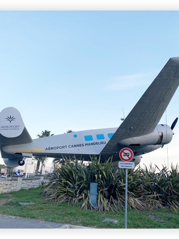 Avion